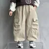 Q042 Macacão Infantil Outono Estilo Fino Calça Casual Infantil 2026 Novo Estilo Menino Bonito Roupa de Primavera e Outono Calça Longa Tendência