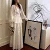 Camisa Longa de Manga Longa com Cinto para Mulheres Inspirada em Zen, Novo Conjunto de Saia Moda Retro de Alta Qualidade