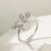 Anillo de Zirconia Micropavimentada Nuevo Transfronterizo Celebridad de Internet para Mujer, Anillo de Dedo Índice de Lujo Ligero de Moda de Gama Alta para Mujer con Apertura Ajustable