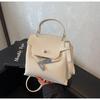 Bolso de Mano Pequeño de Alta Gama Transfronterizo para Mujer 2026 Nuevo de Moda Tendencia Retro Bolso Kelly Otoño e Invierno Bolso Cruzado Versátil
