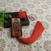 Colgante de Madera de Durazno Tallado de Paz y Bendición para Coche Colgante de Madera para Interior de Coche Espejo Retrovisor Grabado con Texto Personalizado Logotipo