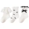 Meias de bebê, meias de outono e inverno para meninas, meias de renda estilo princesa, meias de algodão de Xinjiang para recém-nascidos, meias de bebê, meias de primavera e outono