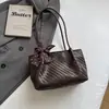 2026 Verano Nuevo Estilo Coreano Simple Bolso de un Solo Hombro de Moda Elegante Bolso de Alto Valor para el Trabajo el Trayecto Casual Bolso de Axila