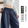 Calça de moletom canelada de cintura alta e perna larga para mulheres, estilo outono precoce, com design plissado tridimensional, modelagem solta, barra fluida e um visual casual e esportivo.