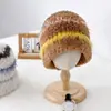 2024 Novo Estilo Coreano Chapéu de Lã Tricotado de Pelúcia de Inverno Chapéu Fofo Chapéu de Pescador Espessado Quente Feminino para Outono e Inverno Chapéu de Lã