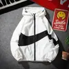 Ropa de protección solar de verano para hombre, seda de hielo, transpirable, ligera, fresca, holgada, talla grande, chaqueta casual de protección solar, abrigo fino para hombre