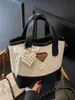 2025 Nova Bolsa Saco Estilo Coreano Simples e Fashion para Mulheres para o Trabalho e Deslocamento, Bolsa Transversal Versátil de Alta Qualidade