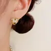 Pendientes de Corazón Brillantes con Diamantes Completos de Plata S925, Aguja de Plata, Diseño Sencillo de Nicho, Moda Versátil Exquisita de Verano