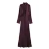 Comércio Exterior 2025 Inverno Novo Estilo Europeu e Americano Moda Feminina Vestido Sexy com Textura de Cetim 9973789