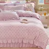 Juego de Cama de Encaje y Terciopelo de Leche con Faldón de Cama Cuatro Piezas Invierno Cálido Juego de Sábana Polar de Doble Cara Sábana Ajustada Juego de Polar Espesado Venta al por Mayor