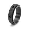 Joyería europea y americana simple pequeña fresca personalidad esmerilada hueca trébol de cuatro hojas anillo giratorio de acero inoxidable anillo para dama
