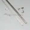 Soporte de laminado de acero inoxidable al por mayor Columna de riel de aleación de aluminio Columna de poste con orificio horizontal Estante de pilar A para supermercado Soporte de clavo para estante Accesorios de ferretería