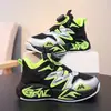 Zapatos Deportivos Infantiles Transpirables Zapatos de Baloncesto para Niños Primavera y Otoño Nuevos de Moda Zapatos de Malla Modernos Suela Suave Zapatos de Correr para Niños