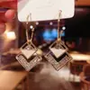 Pendientes Cuadrados de Moda Coreana con Geometría y Pedrería, Tachuelas Versátiles Elegantes para Influencers, Accesorios de Oreja Personalizados de Lujo Ligero al por Mayor