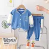 Moda 2023 Primavera y Otoño Casual Nuevo Traje para Hombre y Mujer Traje de Béisbol Casual Estilo Occidental para Niños Traje de Tres Piezas de Manga Larga