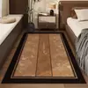 Tapete longo para quarto, tapete de cabeceira retrô de luxo leve, tapete de chão espesso para quarto, tapete de cabeceira novo estilo, lavável e não precisa lavar para em frente à cama