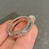 Anillo Calidoscopio de Trébol de Cuatro Hojas Versión Alta Vanjia para Mujer Gruesamente Chapado en Oro de 18K Flor de Aliento de Bebé Flor de la Suerte Anillo de Moda Versátil