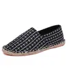 Novo Estilo Venda Direta da Fábrica Moda Casual Alpargatas Masculinas e Femininas, Sapatos Tecidos de Palha, Slip-On de Lona Respirável Sapatos Preguiçosos