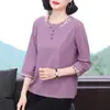 Camiseta de Manga Longa de Primavera para Mulheres 2025 Novas Blusas para Mães de Meia-Idade e Idosas Roupas de Outono Peças de Fora Camisas de Base Fashion