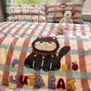Juego de ropa de cama de cuatro piezas, de algodón, cepillado, con temática de dibujos animados, que incluye una funda de edredón gruesa bordada con toalla, una sábana bajera y un juego de tres piezas de sábanas, adecuado para dormitorios de estudiantes