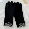 Novedad Otoño e Invierno 2026 Guantes de Lana Lisos con Lazo para Ciclismo de Invierno, Resistentes al Viento y al Frío, con Protección Extendida en la Muñeca y Capacidad para Pantalla Táctil