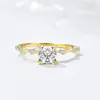 Anillo de Plata de Ley S925 con Circonita Cúbica Corte Princesa Alto Lujo Ligero Ins Transfronterizo Europeo y Americano Nicho Versátil Anillo de Diamante para Mujer