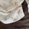 Top de tirantes floral ajustado estilo francés con hombros descubiertos, volantes y fruncido en la cintura