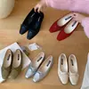 Zapatos Planos de Marca de Nicho de Moda para Mujer 2026 Primavera/Verano Nuevos Tejidos con Lazo Cuadrados de Punta Tacón Bajo Boca Baja Zapatos para Mujer Negros