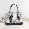 Bolsa de Concha Estampada Bolsa al por Mayor Transfronteriza 2022 Bolso de Mano Mini Bolso Cruzado Versátil con Pañuelo de Seda