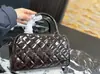 Bolso de Mujer Acolchado de Cuero Brillante de Moda, Disponible en Múltiples Colores, Bolso de Mano Versátil Casual para el Día a Día, Bolsos de Mujer al por Mayor Transfronterizos