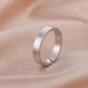 Anillo biselado clásico de moda simple y explosivo directo de fábrica de venta caliente transfronteriza, anillo de acero inoxidable y titanio.
