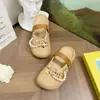Nuevas sandalias de verano con diseño de estrella de cinco puntas calada y eslabones de cadena, ligeras y elegantes para mujer, perfectas para usar al aire libre y con suela antideslizante.