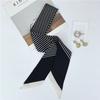 Nuevo Estilo Coreano Primavera y Verano Rayas Geométricas Diagonal Bufanda Pequeña de Seda Moda Decoración de Cuello Bufanda Pequeña Cálida Banda para el Cabello Lazo para Bolso