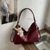 Bolsa tote grande de cor sólida, nova moda outono de 2026, bolsa de ombro feminina de alta aparência, nicho para o dia a dia