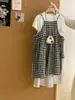 Conjunto de Tres Piezas para Niñas de Verano Nuevo Estilo Coreano Color Sólido Manga Corta Moda Cuadros Tirantes Vestido Pantalones Largos Casual Versátil Tendencia