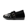 Novidade Outono e Inverno 2025 Novo Estilo Chinês Sapatos de Algodão Preguiçosos Femininos Slip-On Mules de Pelúcia
