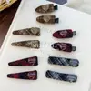 Pinza para el pelo de estilo preppy coreano de otoño e invierno, con diseño de cuadros de corazón y geométricos, pinza sin costuras para flequillo y pelo suelto, accesorios para el cabello para mujer