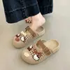 Zuecos transpirables para mujer, sandalias versátiles slip-on 2026, antideslizantes, adecuadas para uso en exteriores, suela suave estilo Birkenstock, impresionante nuevo modelo de verano