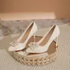 Zapatos de Compromiso Franceses para Mujer Hebilla Cuadrada de Pedrería Principal Boda Nupcial Tacones Altos Plataforma Impermeable Boca Poco Profunda Tacón de Aguja Pies No Cansados