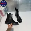 Botines Retro Chelsea Otoño e Invierno 2026 Nuevo Estilo Botas para Mujer Suela Plana Estilo Británico Cuero Patentado Negro Cilindro Botas Martin