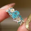 Anillo de Hortensia de Zirconio Azul de Alta Calidad Estilo Francés Anillo de Dedo Versátil Distintivo para Mujer Diseño de Nicho de Lujo Ligero Anillo de Dedo