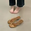 Encuentro Cercano Temporada 2026 Verano Nuevas Sandalias de Tanga para Mujer con Tacones Finos, Tacones Medios, Antideslizantes, Versátiles, Tacones Altos, Casuales y de Moda