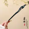 Novo grampo de cabelo de madeira retrô estilo chinês, nicho e simples, acessório de cabelo versátil com borlas da moda e design elegante