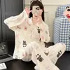 Nuevo cárdigan de doble longitud para mujer Otoño 2026 con cuello de solapa, pijama casual holgado con estampado de dibujos animados y anime, algodón nube