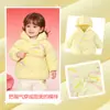 Chaqueta de Plumón Nueva para Niña Abrigo 2026 Nuevo Invierno Estilo Chino Rojo Ropa de Primavera Infantil con Capucha Ropa para Visitar en Año Nuevo