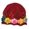 Gorro de Ganchillo Hecho a Mano con Flor en la Punta para Mujer, Versátil para Compras, Gorro de Lana Hueco, Gorro de Punto de Algodón de Color Degradado