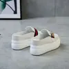 Pantuflas de Piel Genuina con Suela Gruesa para Uso Exterior de Mujer, Modernas 2025 Verano Nuevo Estilo Cuña Plataforma Baotou con Altura Aumentada y Medias Pantuflas, Antideslizantes