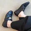Versión de Cuero Suave~Estilo Coreano Versátiles Planos Cómodos Zapatos Mary Jane Forrados de Felpa para Mujer con Cierre de Velcro, Boca Baja, Punta Redonda, Diseño Simple