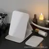 Espejo pequeño plegable, espejo de maquillaje, portátil, de escritorio, se puede parar, adecuado para dormitorios de estudiantes, mini, portátil, para uso doméstico