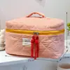 Bolsa de Maquiagem Xadrez Colorida Contrastante Feminina Ins Grande Capacidade Bolsa para Armazenamento de Pincéis de Maquiagem Bolsa de Lavar Portátil Bolsa de Armazenamento Porta-Moedas
